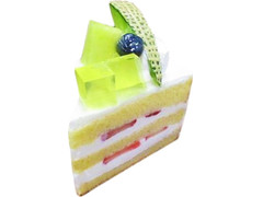 シャトレーゼ アンデスメロンとフルーツのプレミアムショートケーキ 商品写真