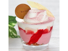 シャトレーゼ 北海道産純生クリーム使用 苺とホワイトチョコのカップデザート 商品写真