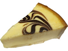 シャトレーゼ マーブルベイクドチーズケーキ 商品写真