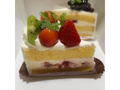 シャトレーゼ フルーツのショートケーキ 国産さくらんぼ 商品写真