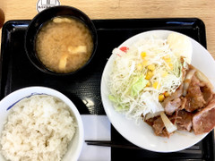 松屋 豚肩ロースの生姜焼定食 商品写真