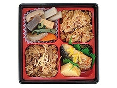 ナチュラルローソン 2種のおこわ弁当 阿波尾鶏＆牛ごぼう 商品写真