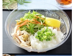 ナチュラルローソン たっぷりおろしの冷し大麦うどん 蒸し鶏と柚子胡椒 商品写真