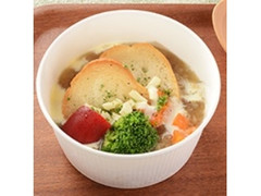 1食分の野菜が摂れるオニオングラタンスープ
