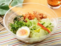 ナチュラルローソン 韓国風冷しそうめん 商品写真