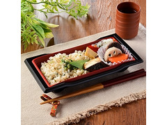 ナチュラルローソン 発芽米入り焼たらこと青菜のおこわ弁当 商品写真