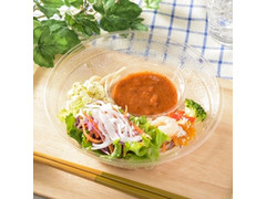 ナチュラルローソン 冷しオーツ麦うどん トマトバジルチーズ 商品写真