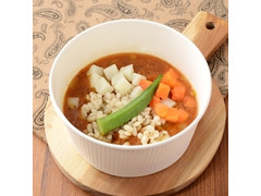 ナチュラルローソン スパイス香るカレー風味の野菜スープ 商品写真