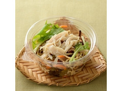 ナチュラルローソン 豆腐干とザーサイの中華風サラダ 商品写真