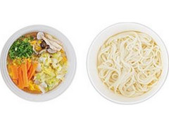 ローソン 黒酢あんかけうどん 氷見うどん使用 商品写真