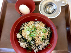 すき家 とりそぼろ丼