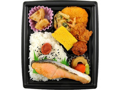 ニューデイズ 春の幕の内弁当 商品写真