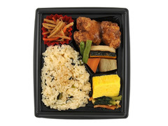 ニューデイズ わかめご飯とおろし竜田弁当 商品写真