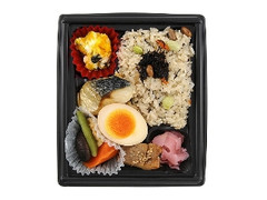 12品目のひじきご飯弁当