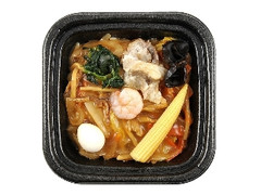 ごま油香る！11種具材の中華丼