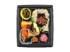 15品目のひじきご飯弁当