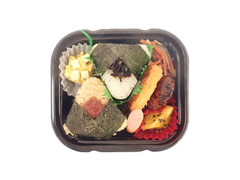 ニューデイズ だしお結びとおかず弁当 商品写真