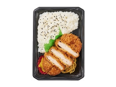 三元豚のロースとんかつ弁当 オリバーソース付き