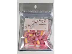 PAPABUBBLE 桜チョコキャンディ 商品写真
