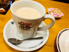 コメダ珈琲店 たっぷりミルクコーヒー