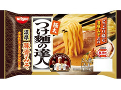 日清食品チルド つけ麺の達人 濃厚豚骨みそ 商品写真