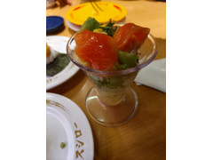 スシロー サーモンのサラダパフェ