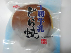 南製菓 十勝牛乳どら焼 商品写真