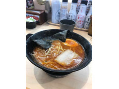 はま寿司 旨辛とんこつ醤油ラーメン 商品写真