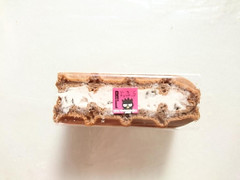 R.L ワッフルケーキ いちごチョコチップ バッドばつ丸 商品写真