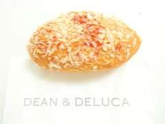 DEAN＆DELUCA トマトカレーパン