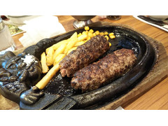 ブロンコビリー 炭焼き超粗挽きビーフハンバーグ 商品写真