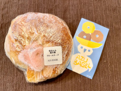 AZU BAGEL 桜あん＆桜の葉クリームチーズ 商品写真