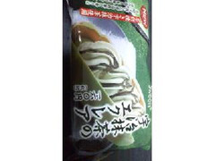 ファミリーマート Sweets＋ 宇治抹茶のエクレア 商品写真