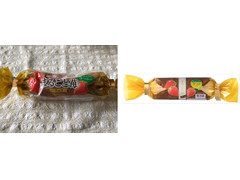 ヤマザキ まるごと苺 チョコ 商品写真