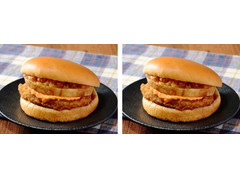 ローソン とんかつとチャーシューの豚豚バーガー 商品写真