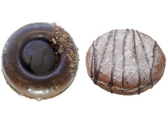 セブン-イレブン チョコクリームドーナツ