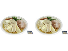 セブン-イレブン 鶏ガラスープが自慢 塩ワンタン麺 商品写真