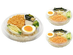 セブン-イレブン もちもち麺の冷したぬきうどん 商品写真