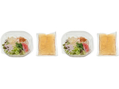 セブン-イレブン 蒸し鶏の冷製フォー 商品写真