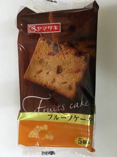 「ヤマザキ フルーツケーキ 袋5個」のクチコミ画像 by レビュアーさん