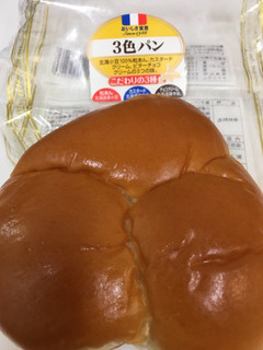 「ヤマザキ 3色パン 袋1個」のクチコミ画像 by レビュアーさん