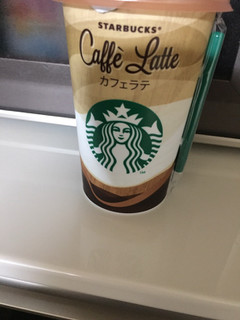 「スターバックス カフェラテ カップ200ml」のクチコミ画像 by レビュアーさん