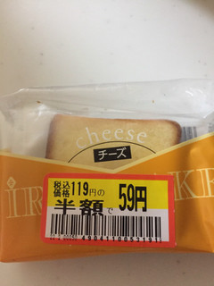 「新宿中村屋 アイリッシュケーキ チーズ 袋1個」のクチコミ画像 by レビュアーさん