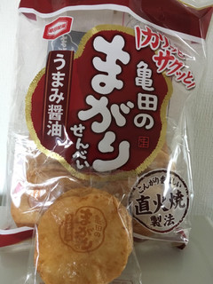 「亀田製菓 まがりせんべい 2枚×9」のクチコミ画像 by レビュアーさん