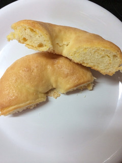「神戸屋 リングメロンパン 袋1個」のクチコミ画像 by めーぐーさん