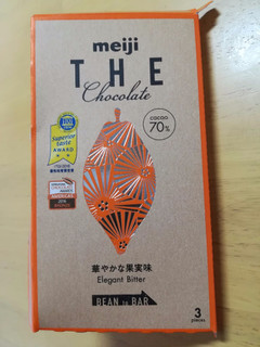 「明治 ザ・チョコレート 華やかな果実味 エレガントビター 箱50g」のクチコミ画像 by maki01さん