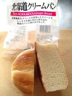「ダイソー セレクト 濃い北海道クリームパン 袋1個」のクチコミ画像 by ポロリさん