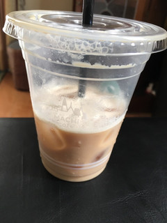 「ローソン MACHI cafe’ アイスカフェラテ M」のクチコミ画像 by かおるうさん
