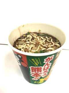 「エースコック がんばろう熊本！ くまモンの熊本ラーメン カップ62g」のクチコミ画像 by レビュアーさん