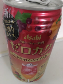 「アサヒ ゼロカク カシスオレンジテイスト 缶350ml」のクチコミ画像 by こむぎまるさん